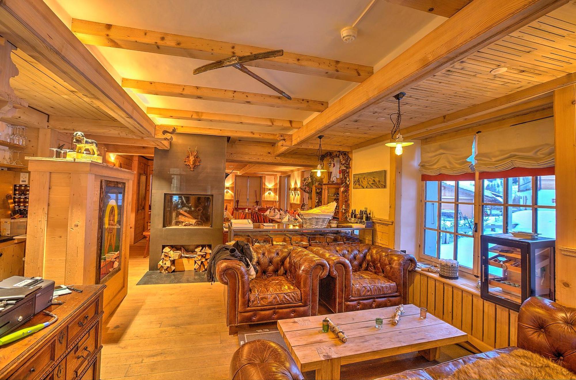 Hotel Sanetsch Gsteig ภายนอก รูปภาพ
