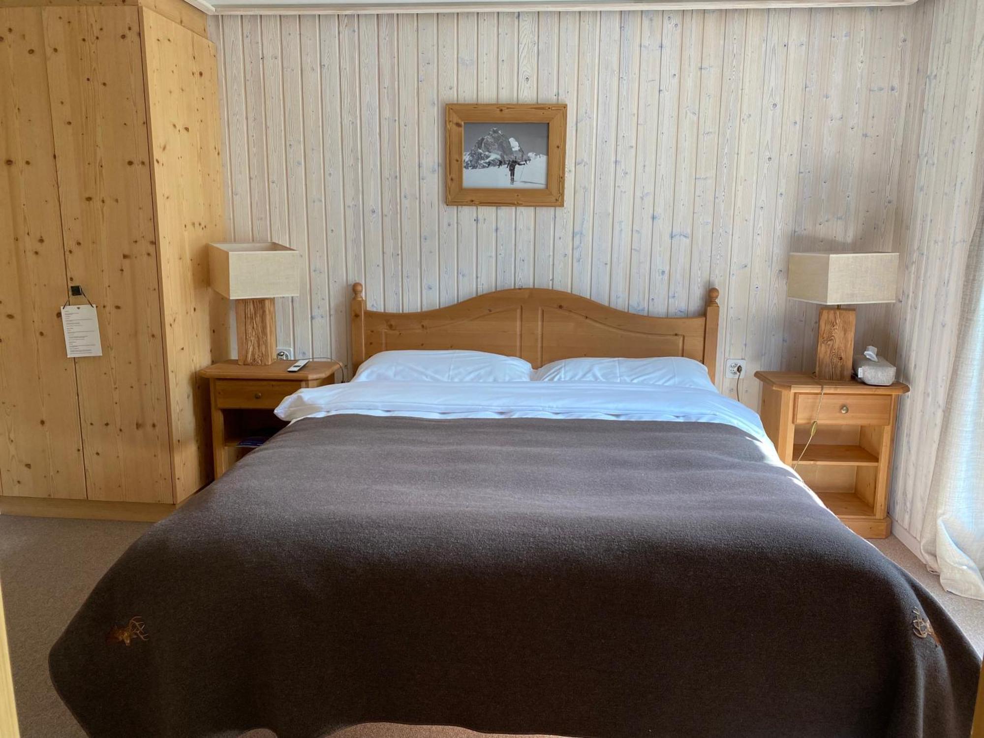 Hotel Sanetsch Gsteig ภายนอก รูปภาพ