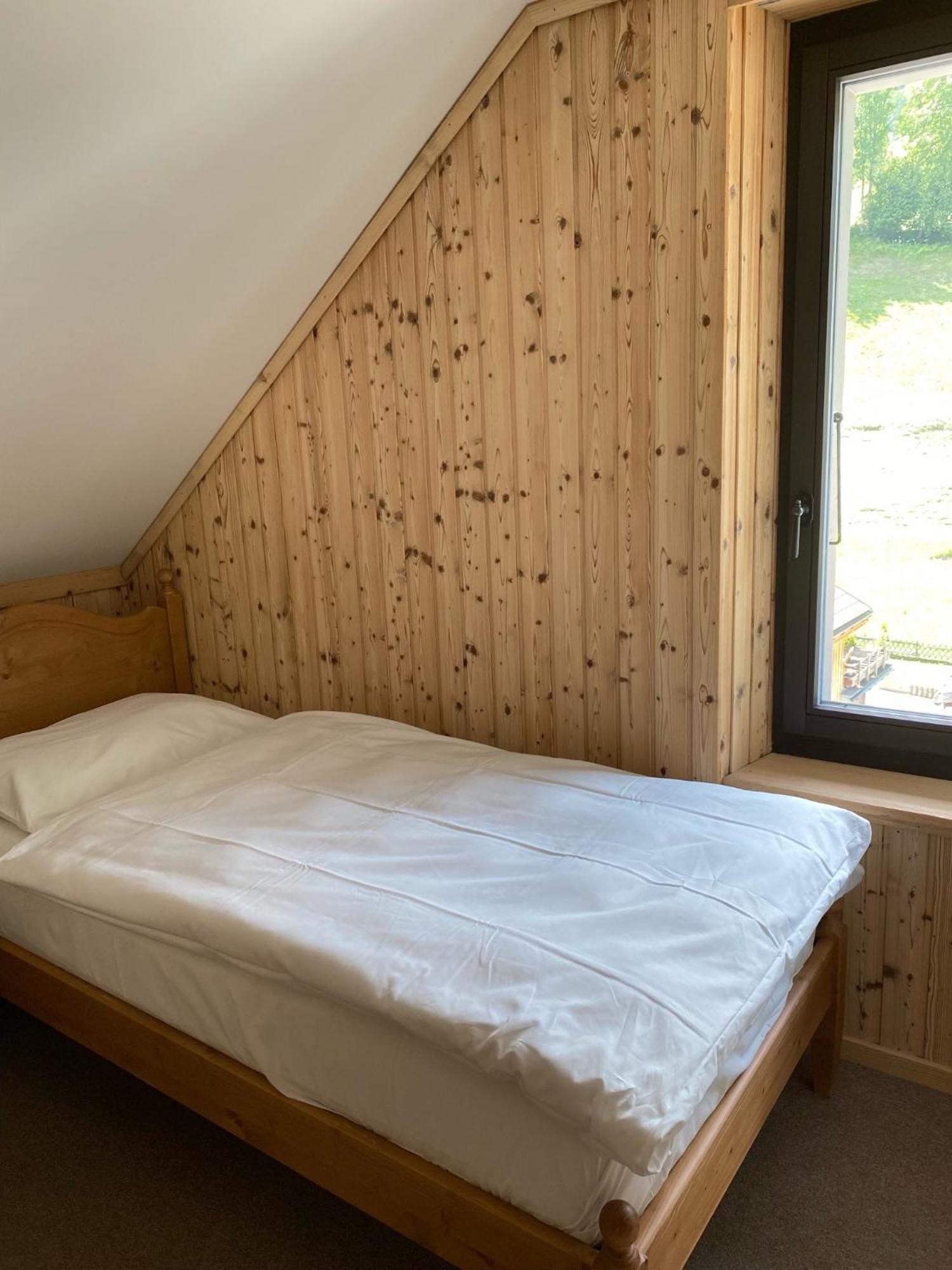 Hotel Sanetsch Gsteig ภายนอก รูปภาพ