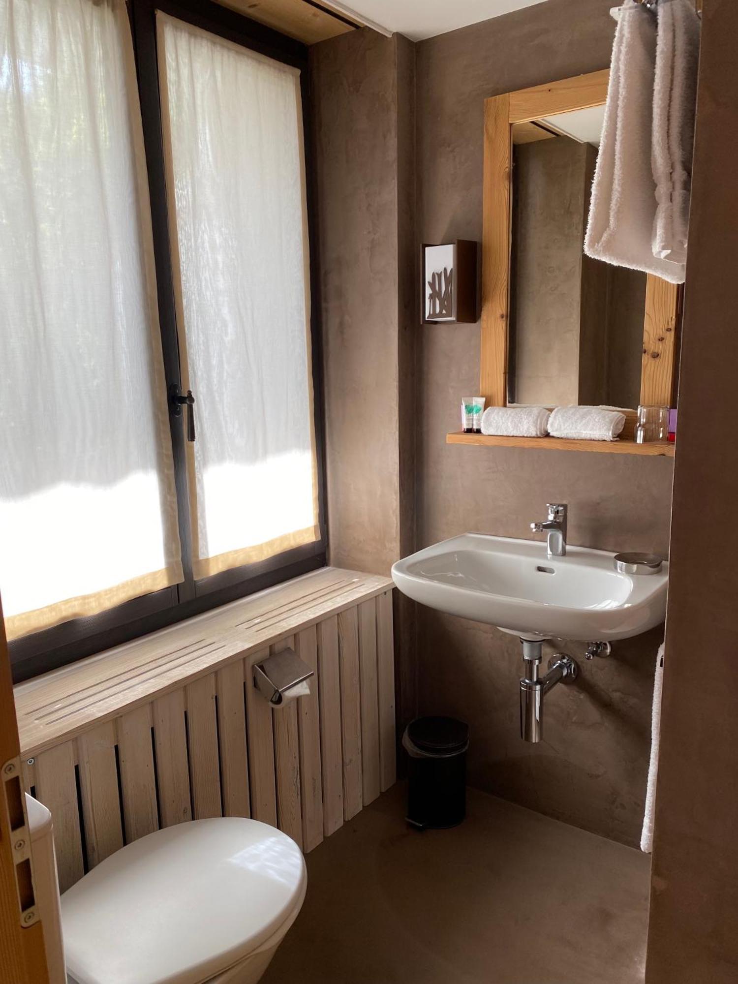 Hotel Sanetsch Gsteig ภายนอก รูปภาพ