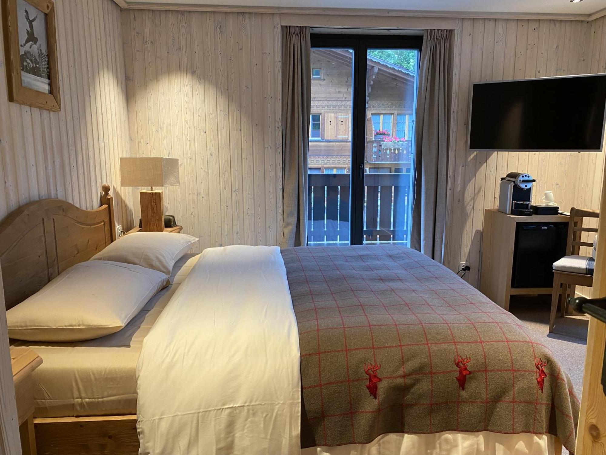 Hotel Sanetsch Gsteig ภายนอก รูปภาพ